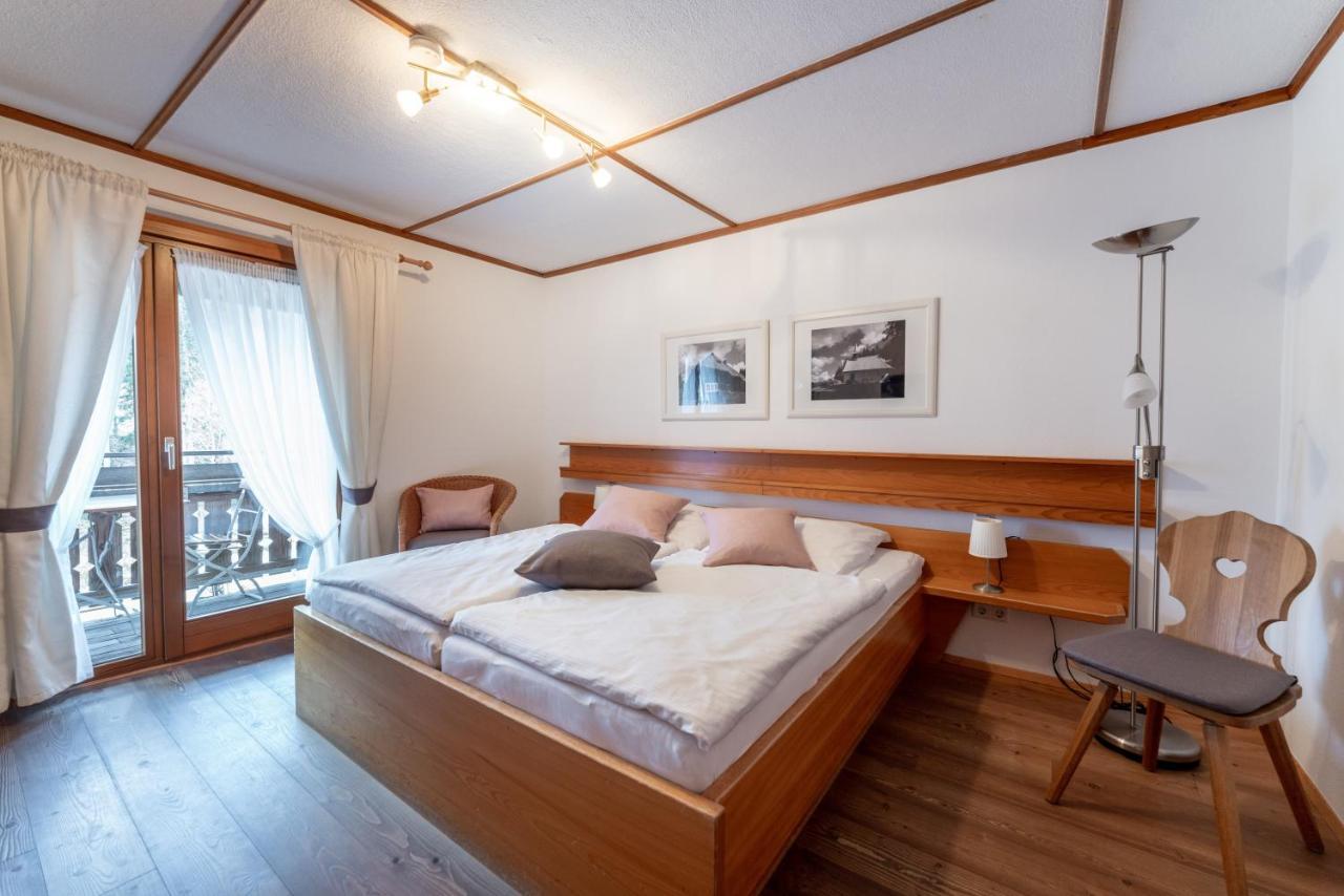 Hoehengasthaus Kolmenhof An Der Donauquelle Furtwangen Ngoại thất bức ảnh