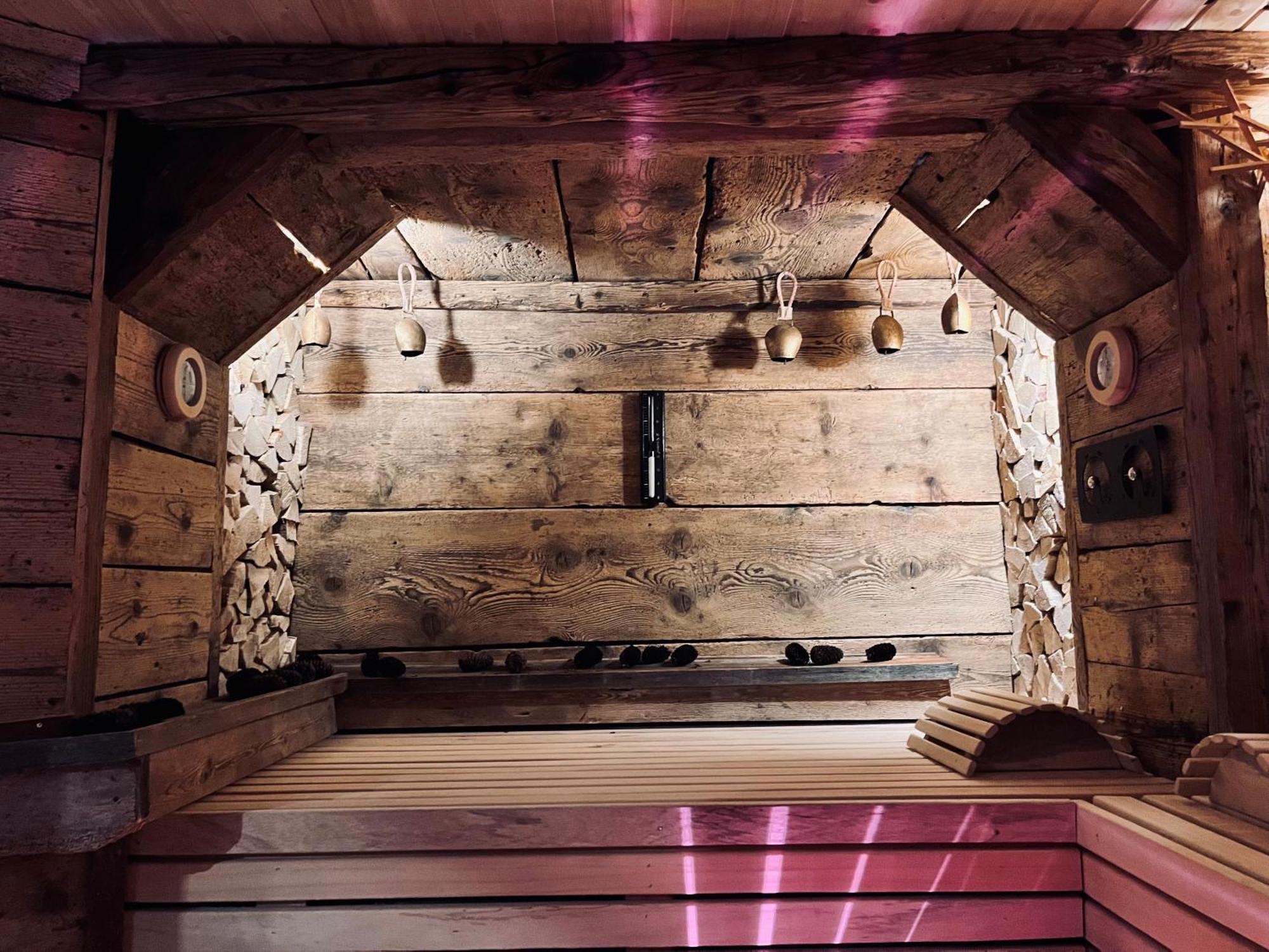 Hoehengasthaus Kolmenhof An Der Donauquelle Furtwangen Ngoại thất bức ảnh