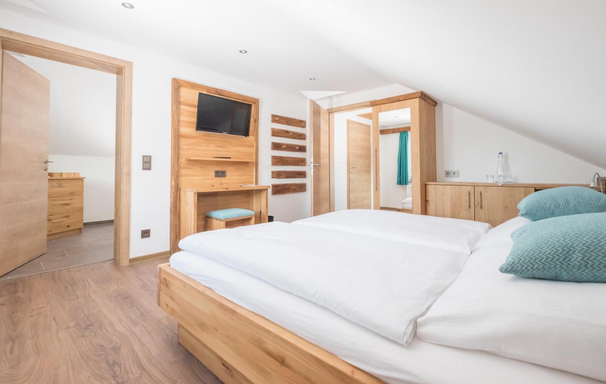 Hoehengasthaus Kolmenhof An Der Donauquelle Furtwangen Phòng bức ảnh