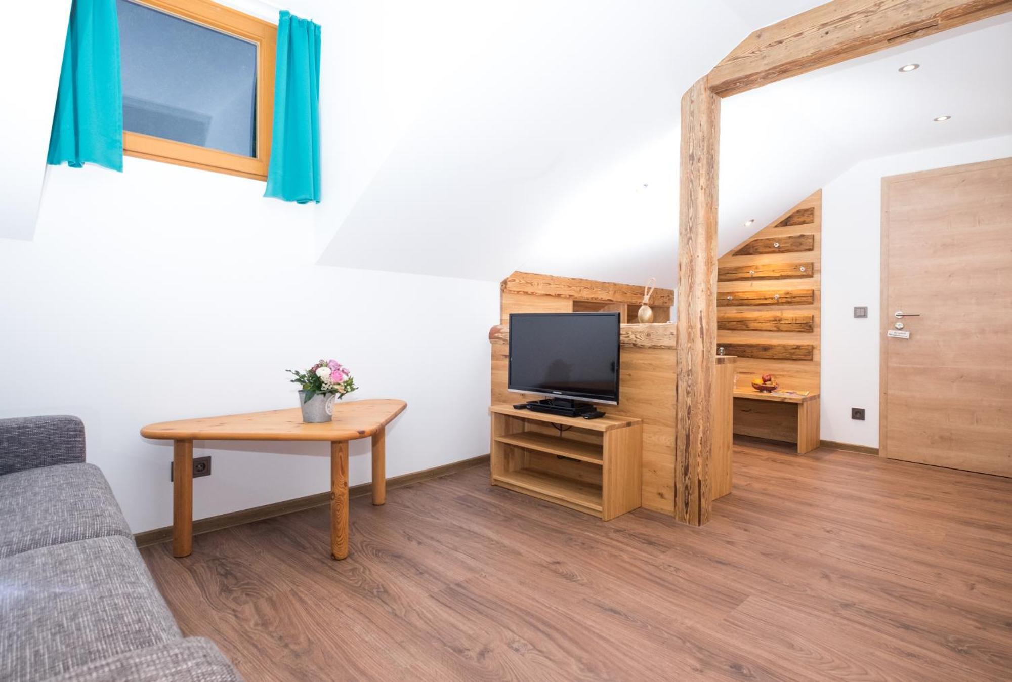 Hoehengasthaus Kolmenhof An Der Donauquelle Furtwangen Phòng bức ảnh