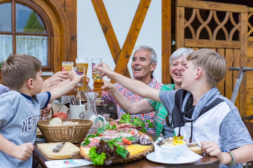 Hoehengasthaus Kolmenhof An Der Donauquelle Furtwangen Ngoại thất bức ảnh