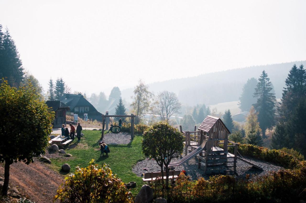 Hoehengasthaus Kolmenhof An Der Donauquelle Furtwangen Ngoại thất bức ảnh